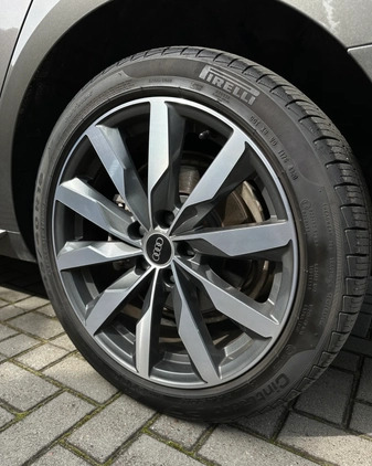 Audi A4 cena 98900 przebieg: 25000, rok produkcji 2021 z Poznań małe 137